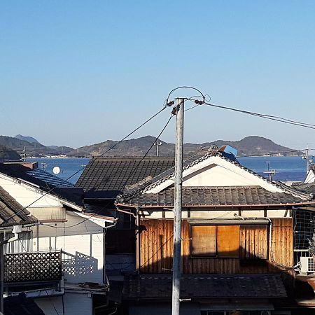 Guesthouse Kume Imabari Railway Station Exterior foto
