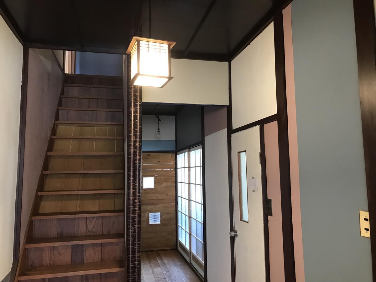 Guesthouse Kume Imabari Railway Station Exterior foto