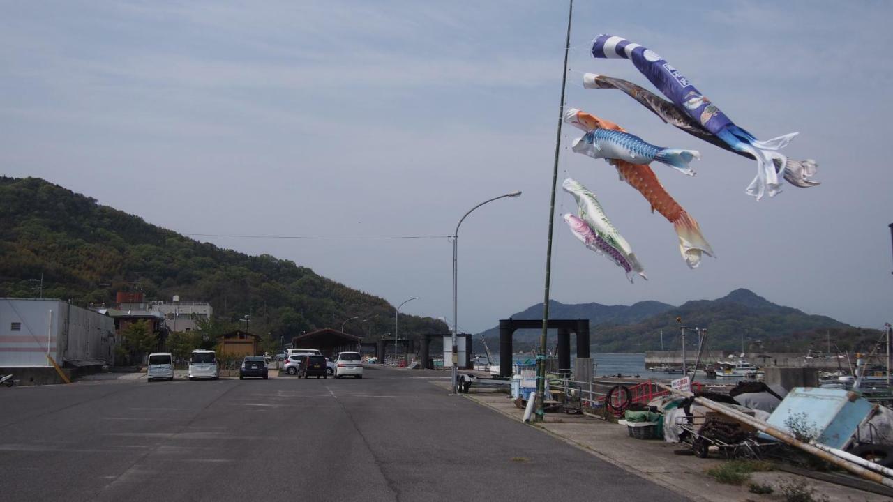 Guesthouse Kume Imabari Railway Station Exterior foto